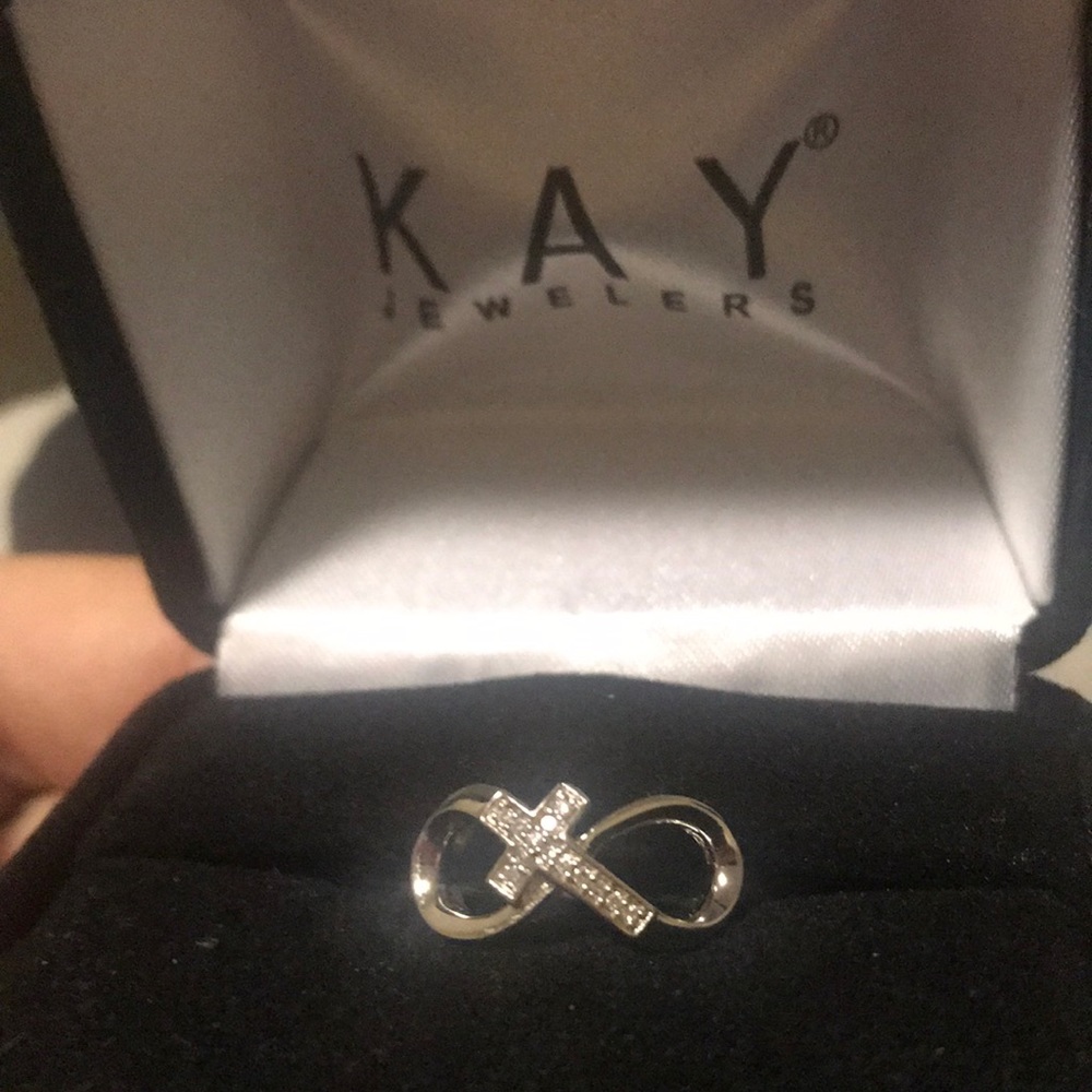 KAY JEWELERS RING STERLING SILVER REAL DIAMONDS