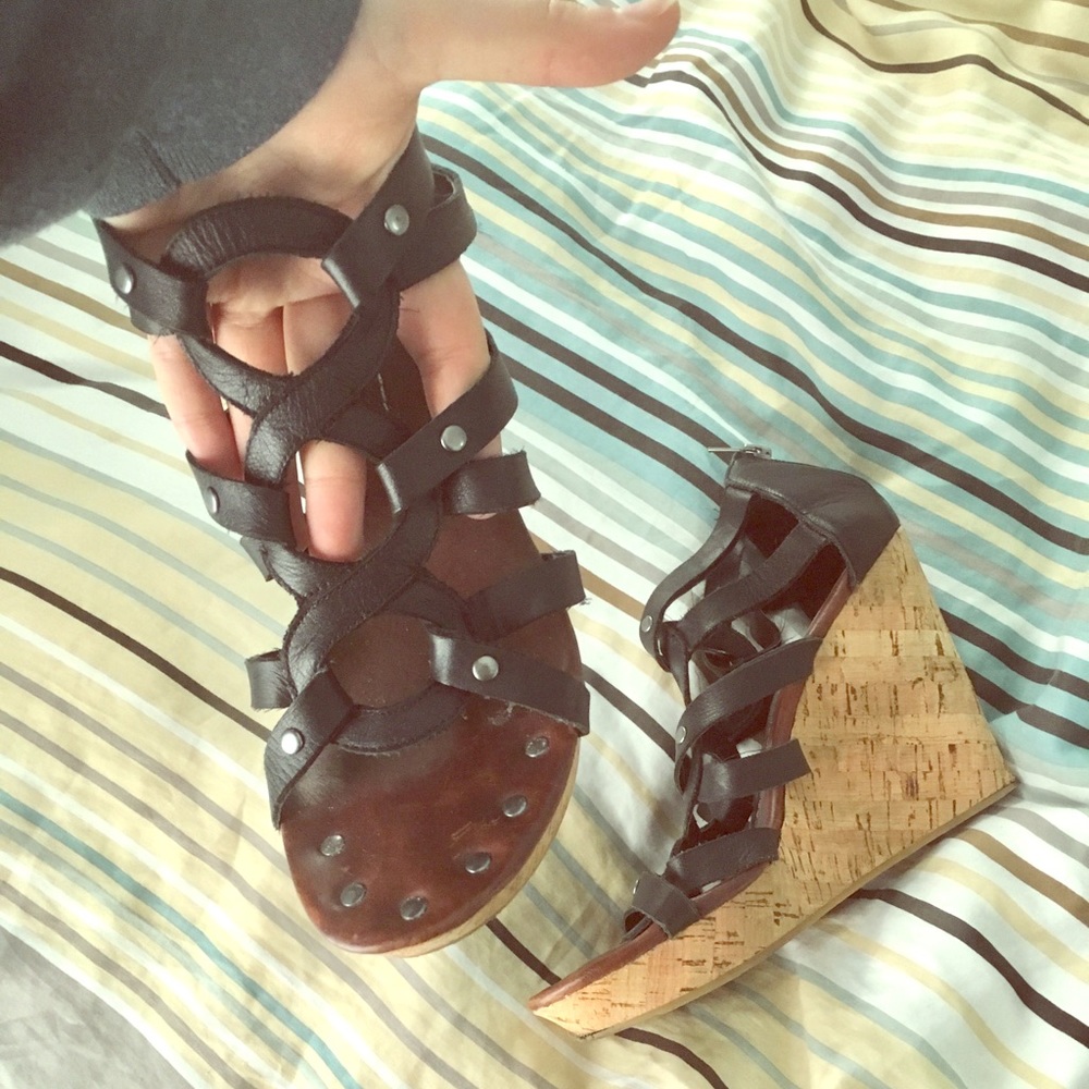 ❌[SOLD]❌ LIGHTLY WORN- Dolce Vida black leather espadrilles