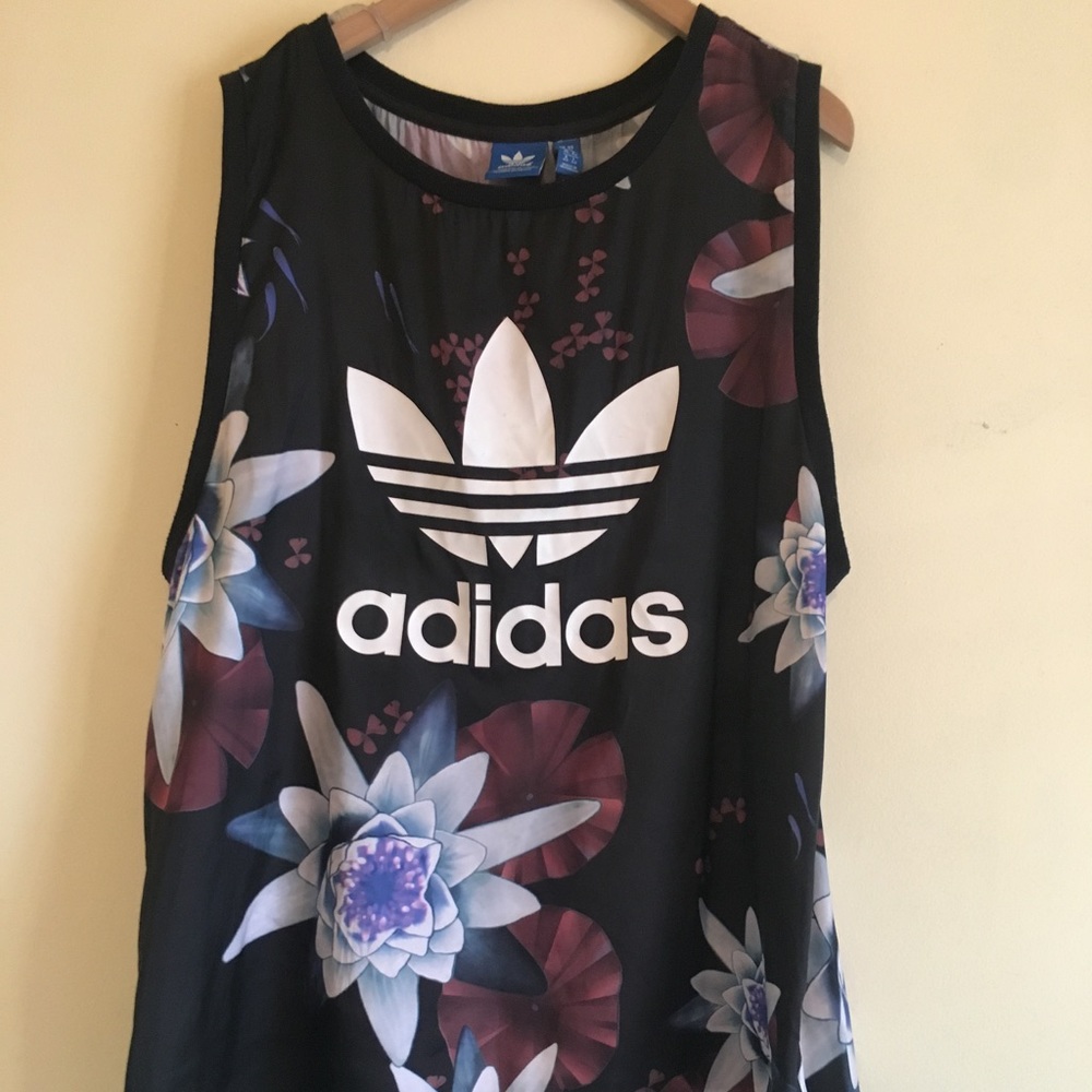 Adidas floral jersey top XL