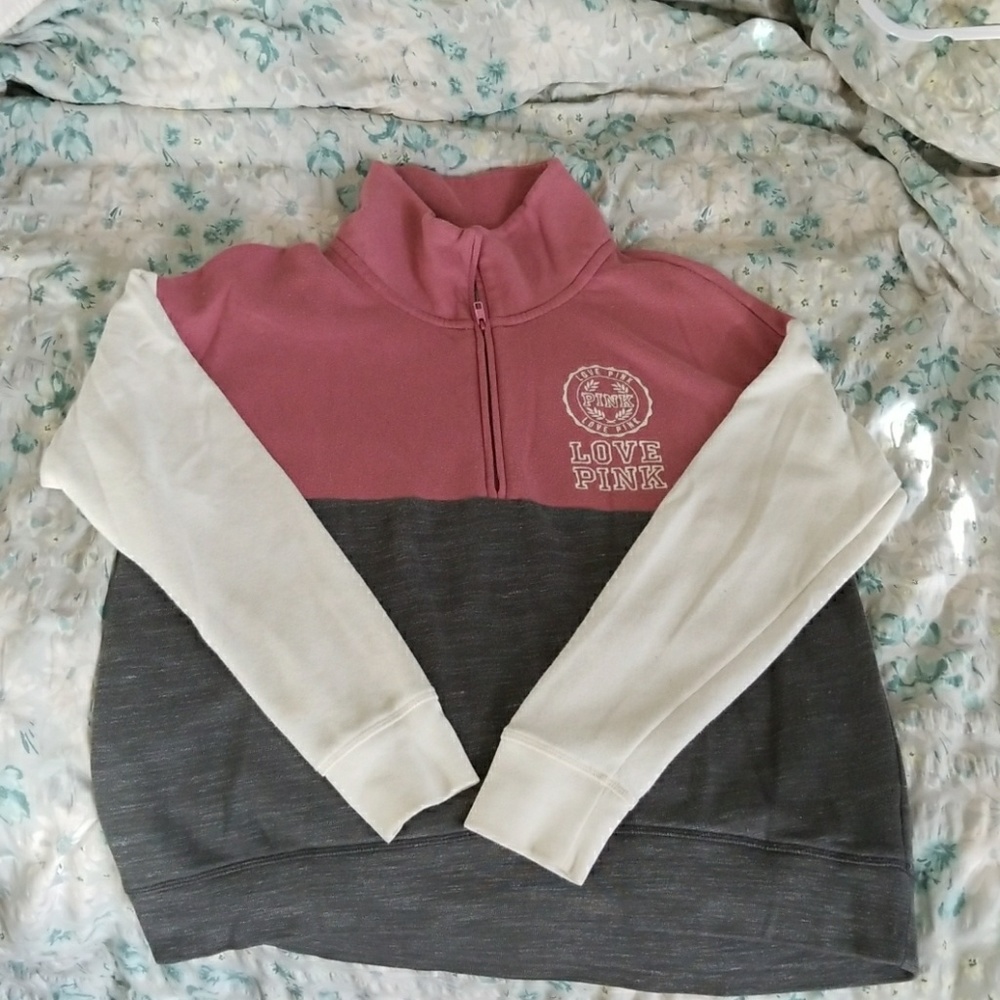 Vs PINK sweater