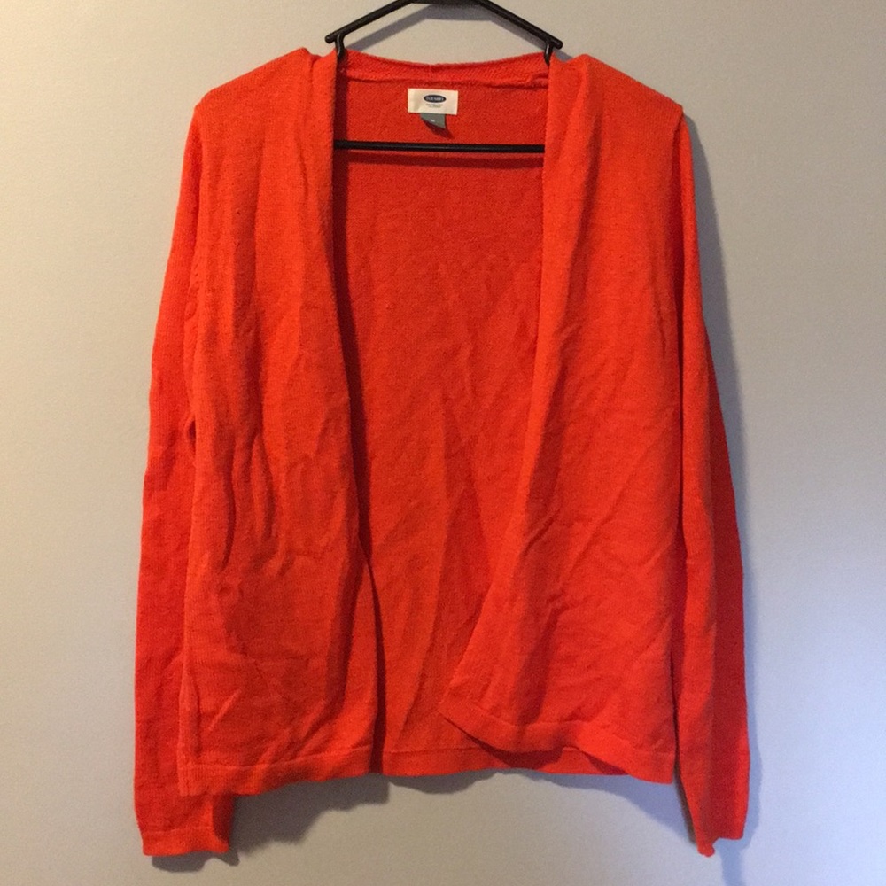 🆕Old Navy medium orange cardigan🆕