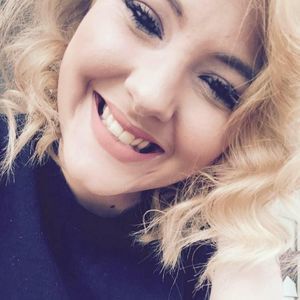 Meet your Posher, Tiffany