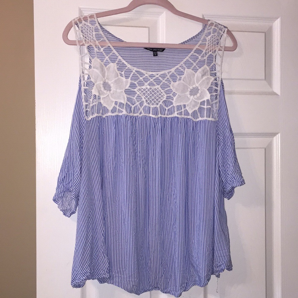 Lace & Linen Keyhole Top, 2X