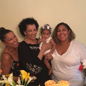 Meet your Posher, Ana