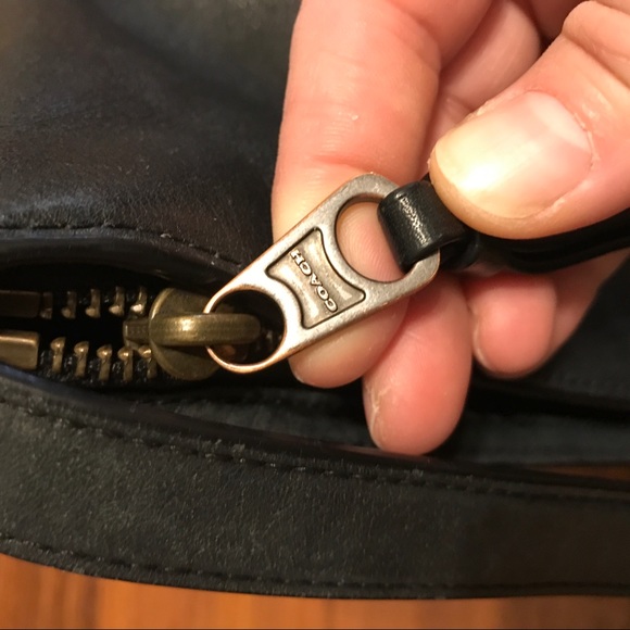 COACH SMALL BUCKET BAG - Picture 6 of 8