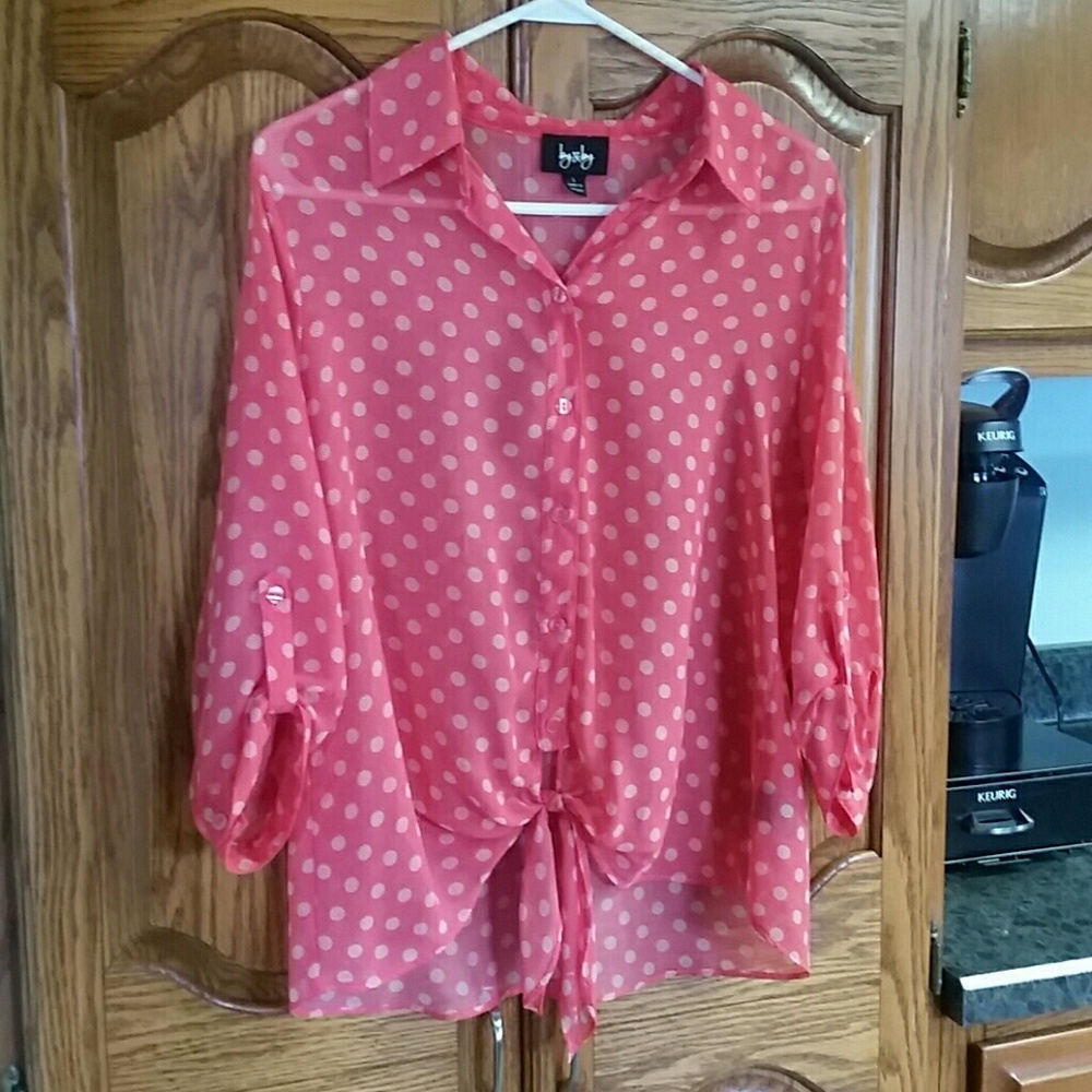 Cute sheer top!