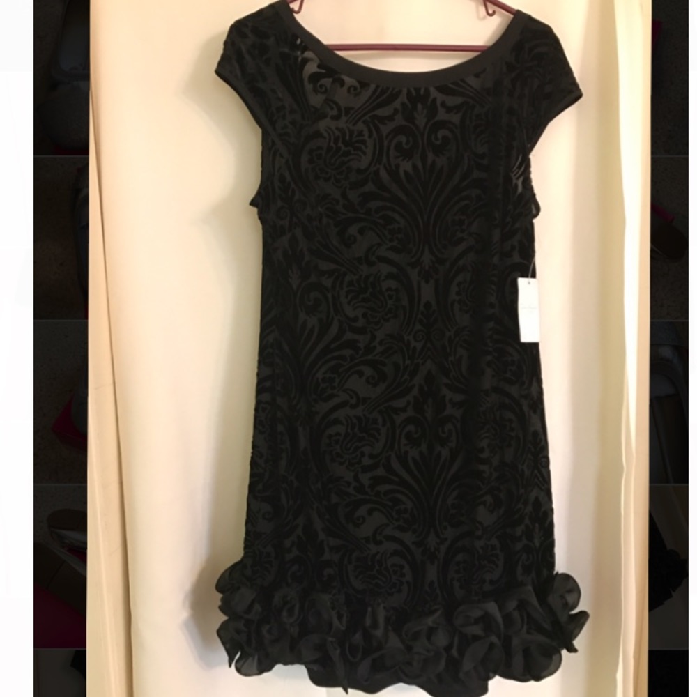 Black Velvet Jessica Simpson Dress