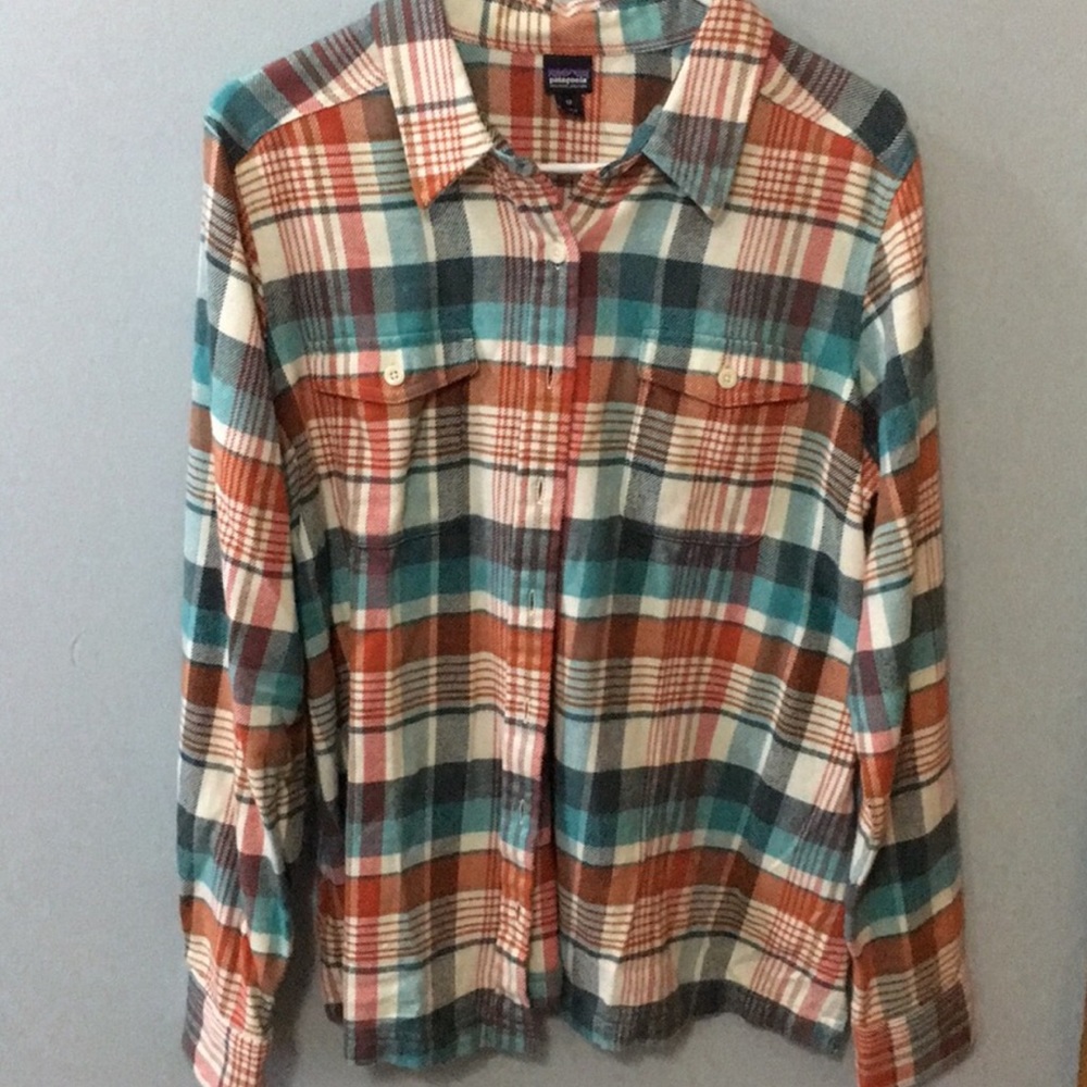 Patagonia flannel NWOT taking offers:)