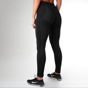 Gymshark black flex legging size med