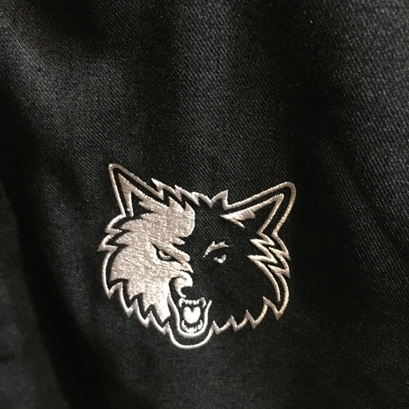 Minnesota Timberwolves Adidas Authentic Jacket. - Picture 4 of 7