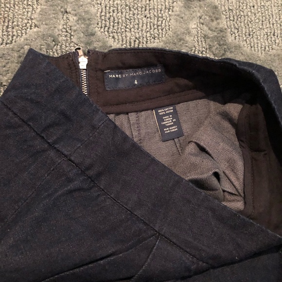 Pleated Denim skirt - Picture 3 of 3