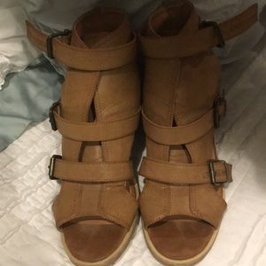 Gladiator buckle Sandle