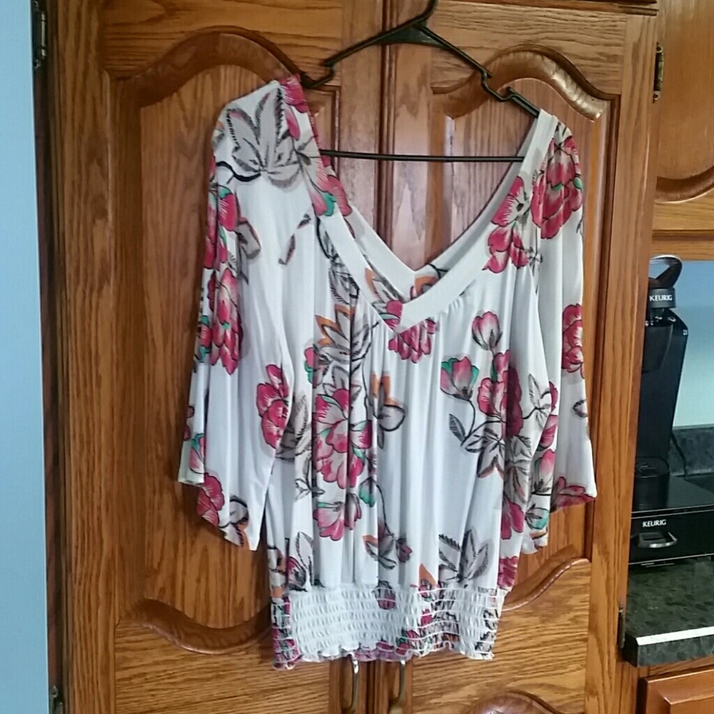 Soft Flower Top!