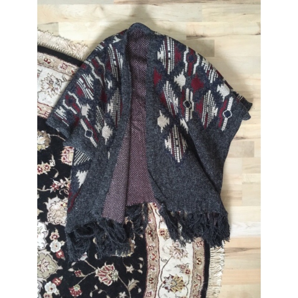 Southwestern Sweater Poncho - Picture 2 of 4