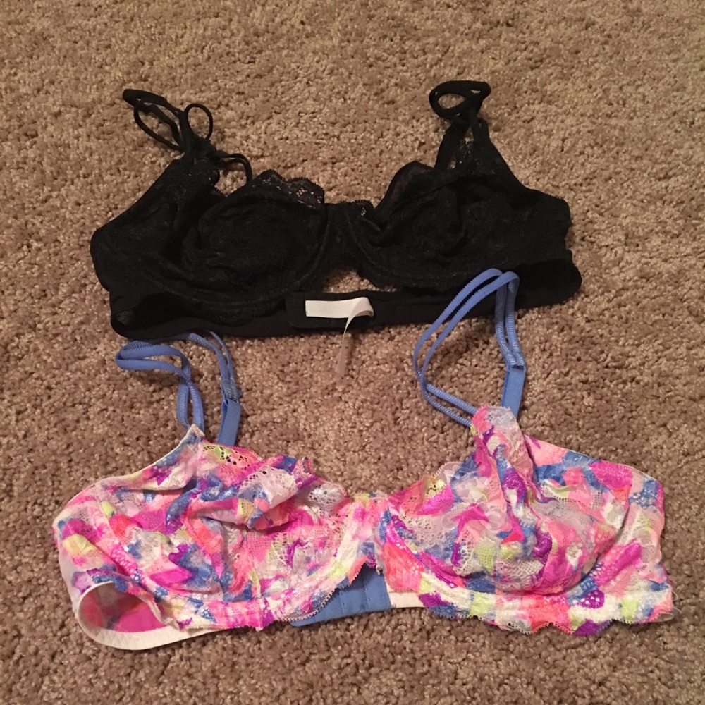 Pink Victoria Secret unlined underwire bra