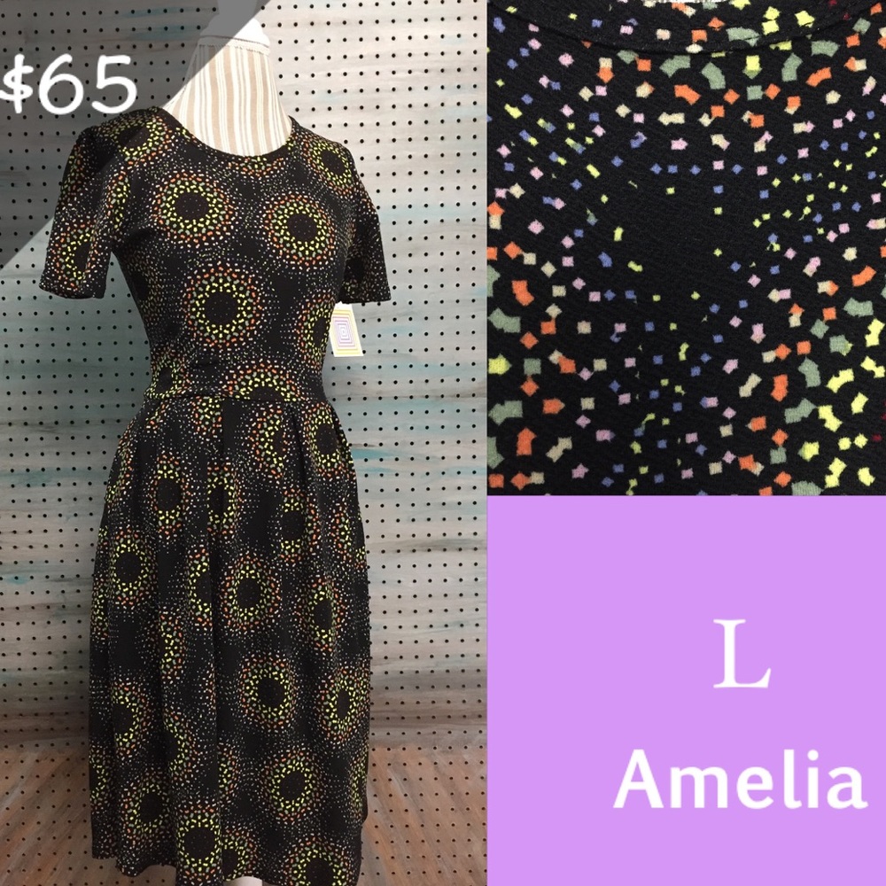 📍 SOLD 📍〰 Amelia dress - L & 2XL