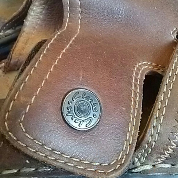 CLARKS - Picture 4 of 5