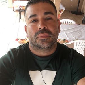 Meet your Posher, Javier