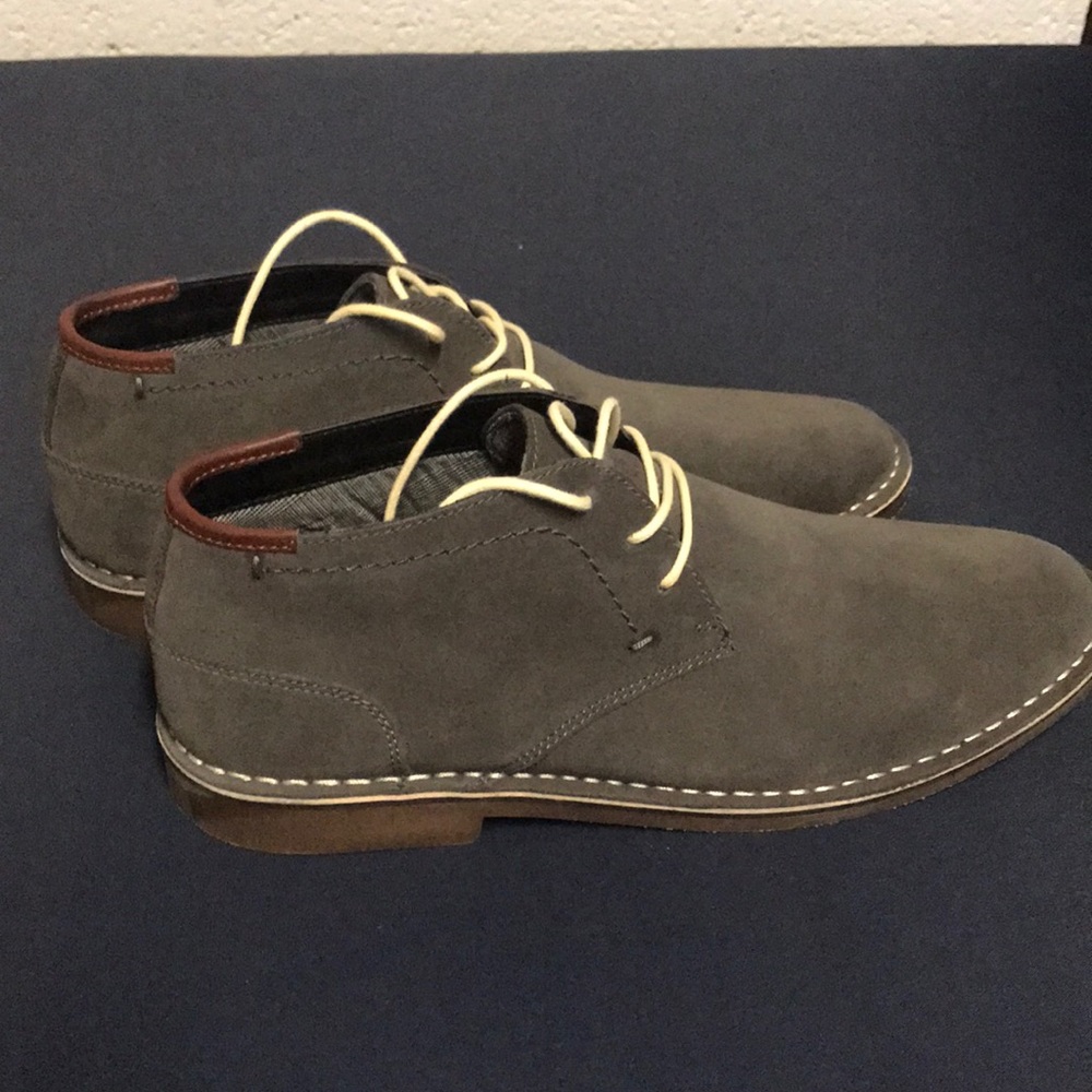 Men’s Chukka Boots, Kenneth Cole