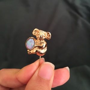 Vintage Koala bear opal stick pin