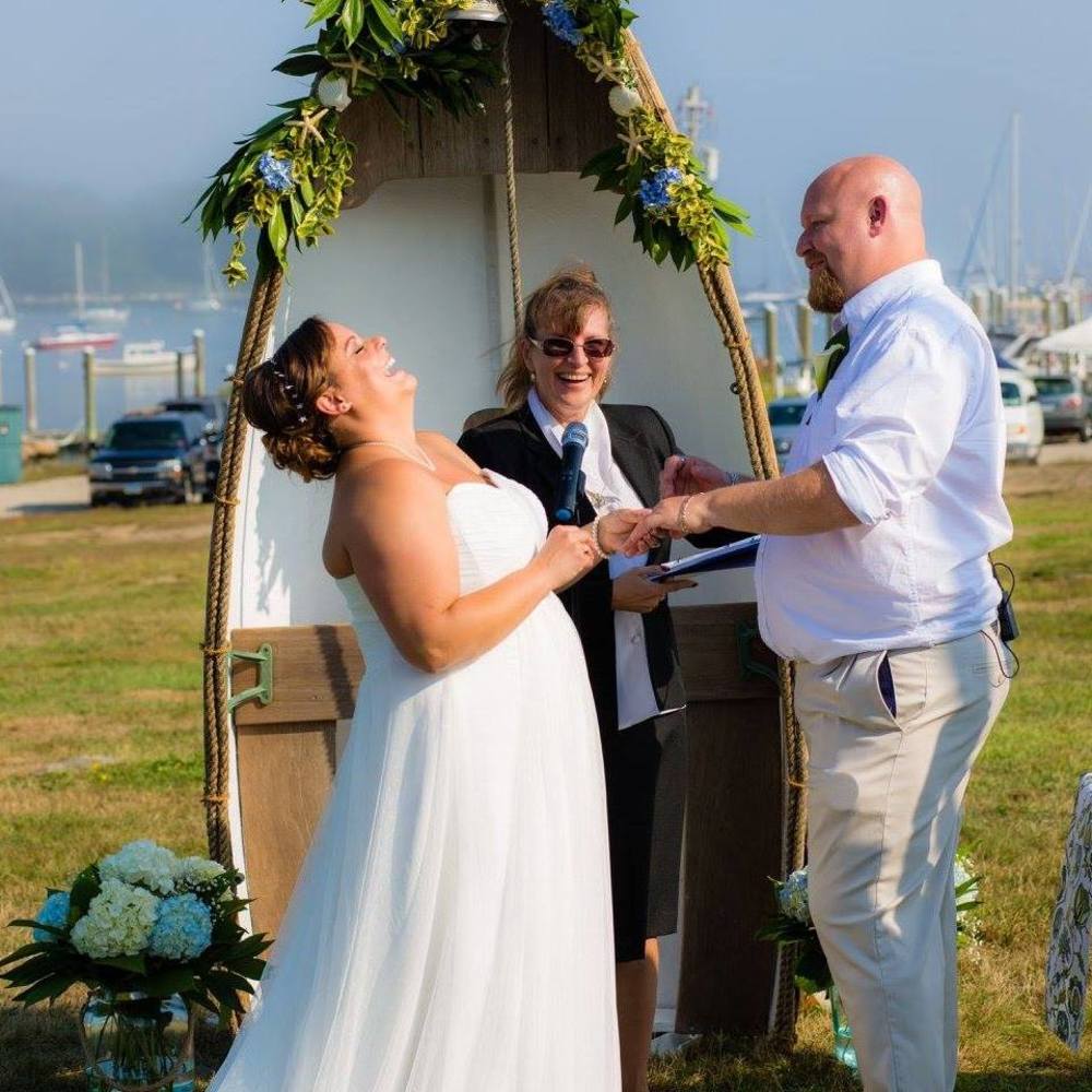 Meet your Posher, Danielle