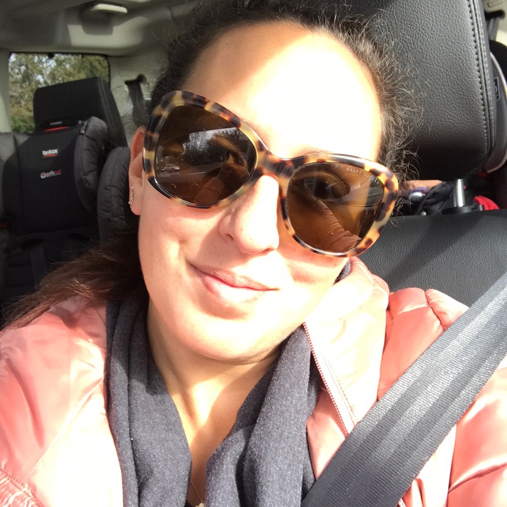 Meet your Posher, Jenni