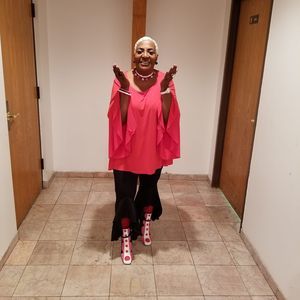 Meet your Posher, Stephanie