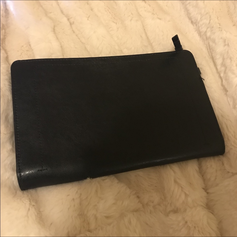 Banana republic clutch