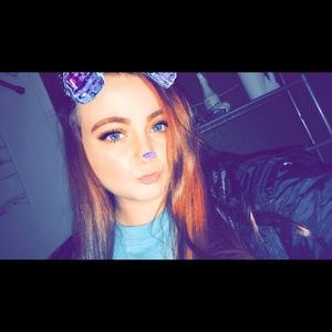 Meet your Posher, Alexandra