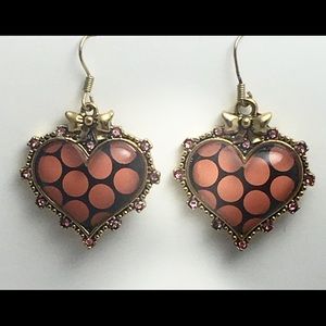 Betsy Jonhson earring