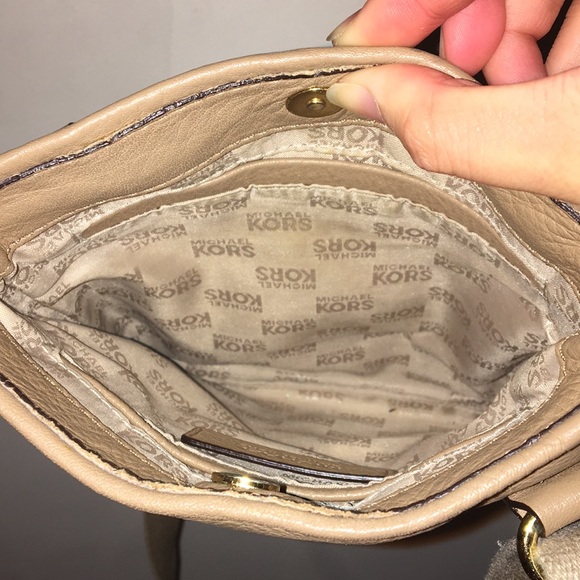 $20 - Picture 2 of 2