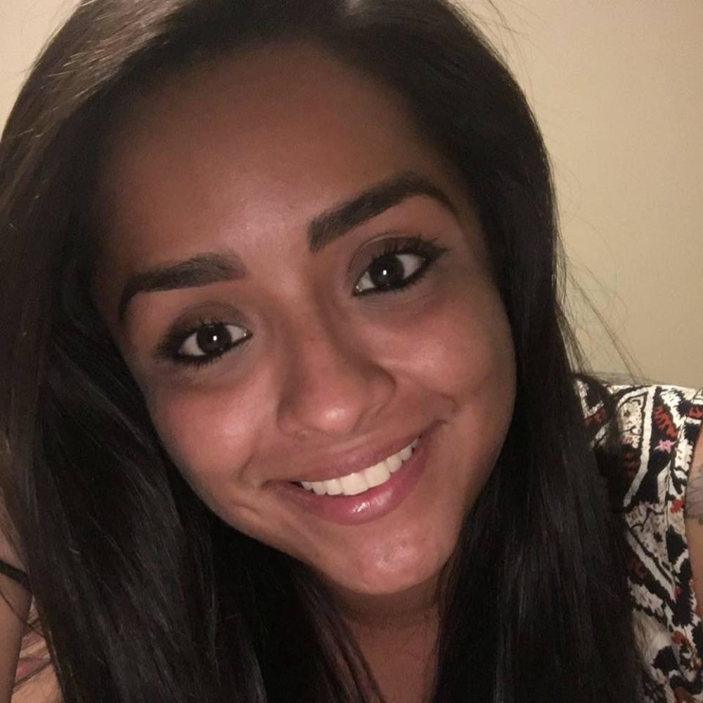 Meet your Posher, Angelica