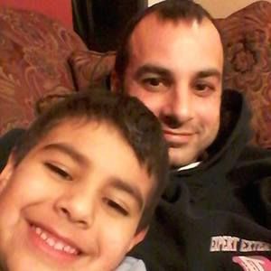 Meet your Posher, Eric