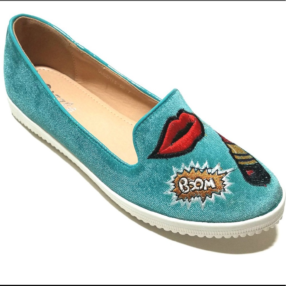 Ambitious Girl Sneaker slide