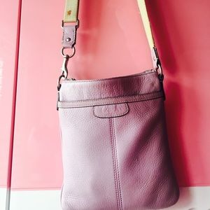 Crossbag. Length is adjustable to your liking!