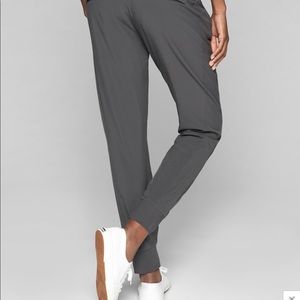 ATHLETA soho joggers Excellent condition! Grey, 6