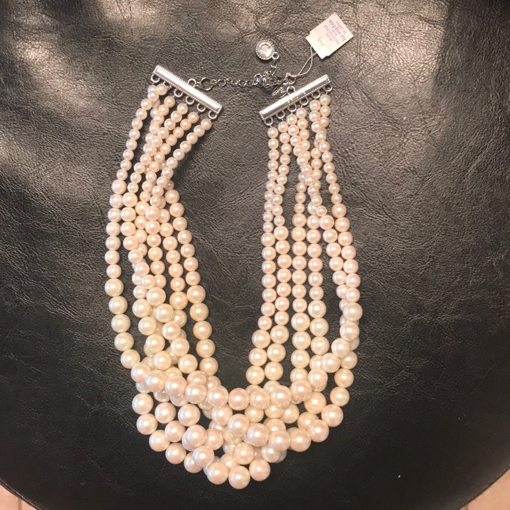 Lia Sophia necklace