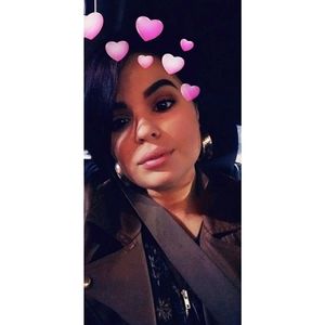 Meet your Posher, Krystal