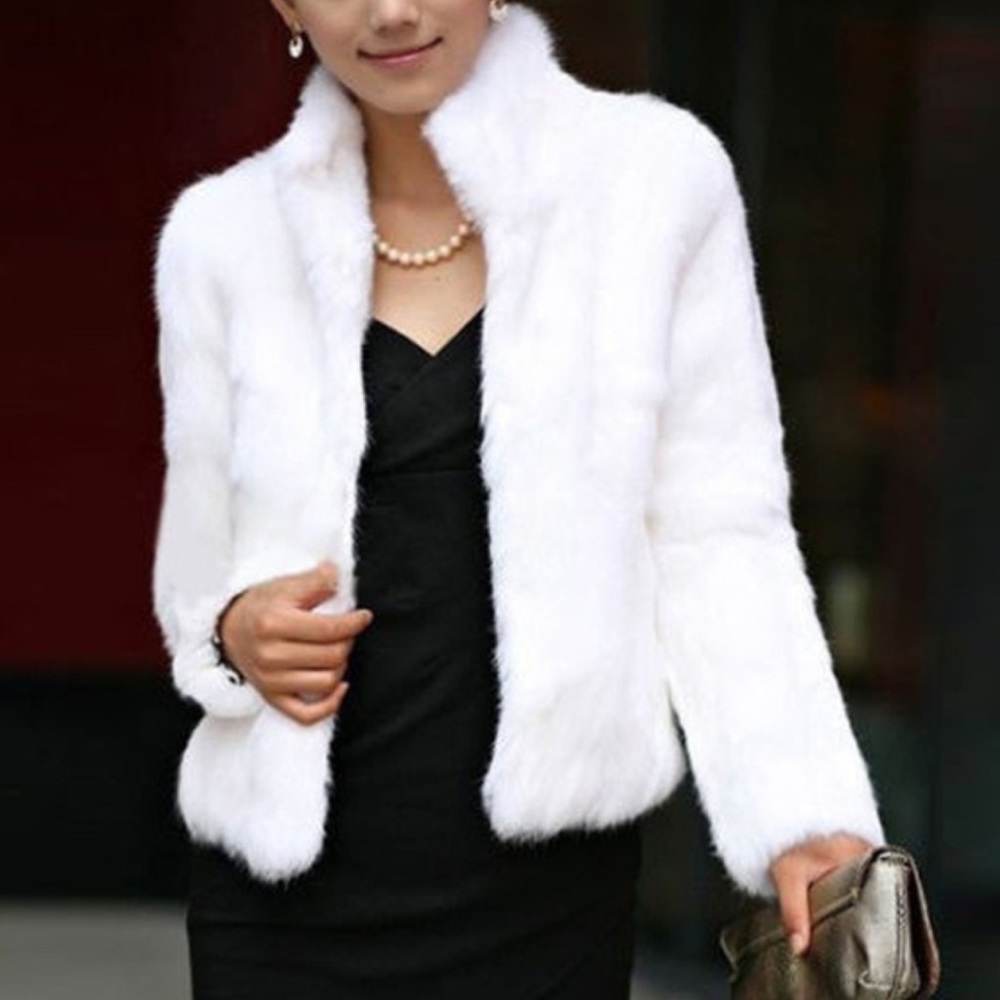 Faux Fur White Collared Jacket