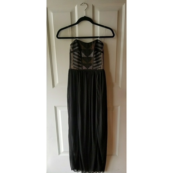 Charlotte Russe Strapless long maxi party dress!😍 - Picture 2 of 8