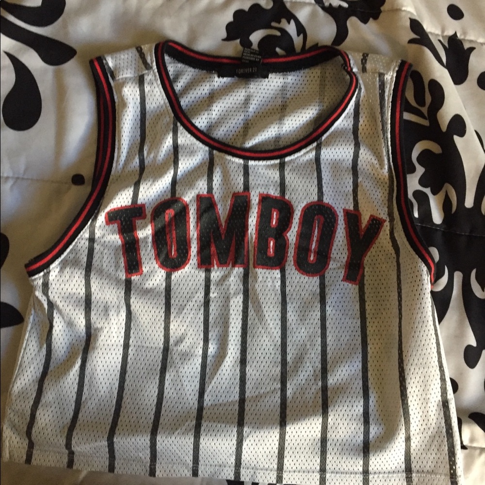 Tomboy Croptop