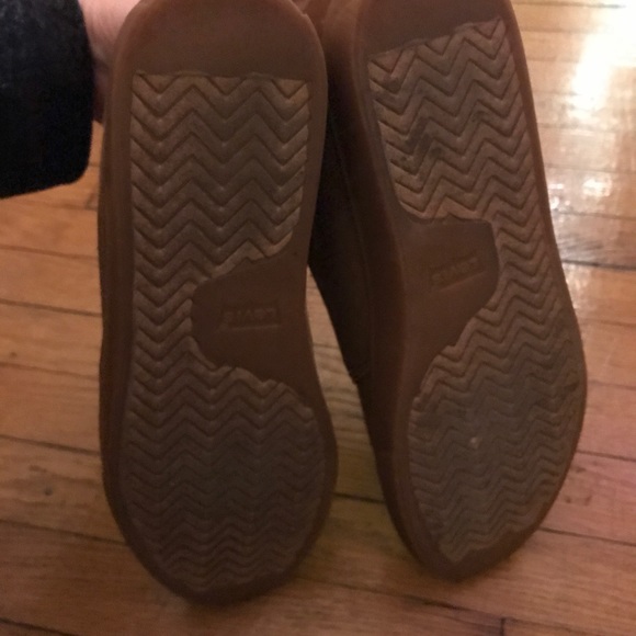 Brown Levi’s Shoes - Mids !! - Picture 3 of 6