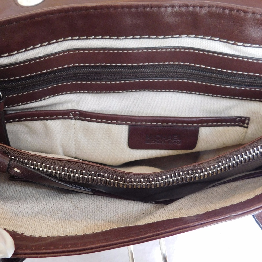 SOLD-MICHAEL KORS SOFT LEATHER SATCHEL HANDBAG - Picture 8 of 8
