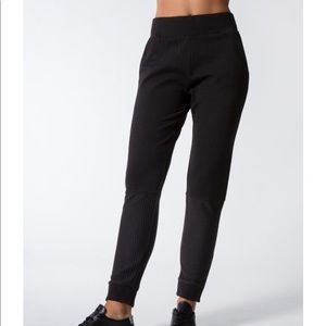 Joggers NWT