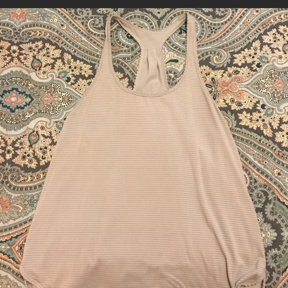 Lulu lemon tank