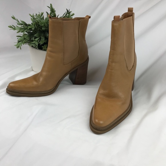 Vintage Mia Heeled Pointed Toe Boots 