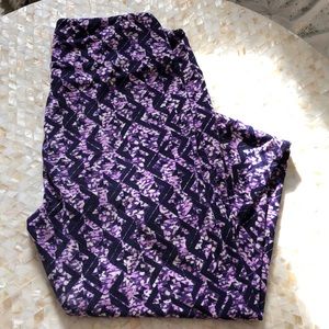 Lularoe T&C purple leggings