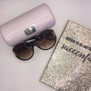 Sparkly Jimmy Choo Sunnies 🕶