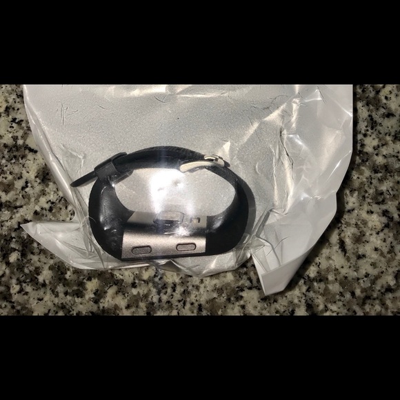NEW FITBIT SURGE REPLACEMENT WATCH! NEVER WORN! main image 6