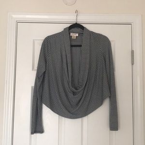 Navy stripe shirt.